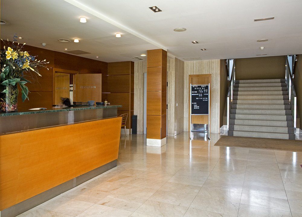 Zenit Logroño Hotel Exterior foto